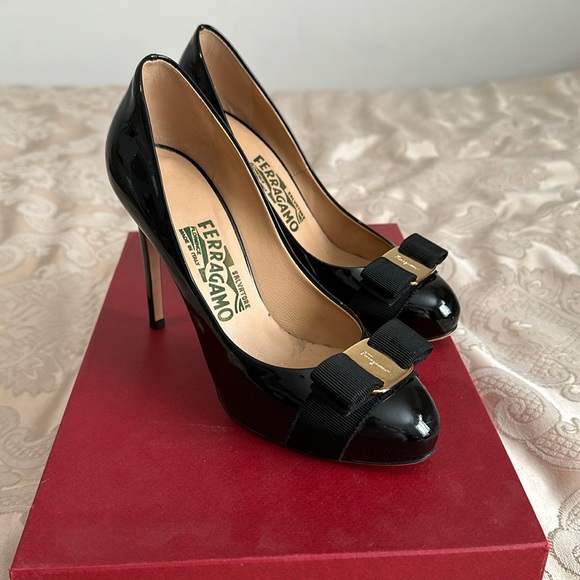 Salvatore Ferragamo - Picture 1 of 3